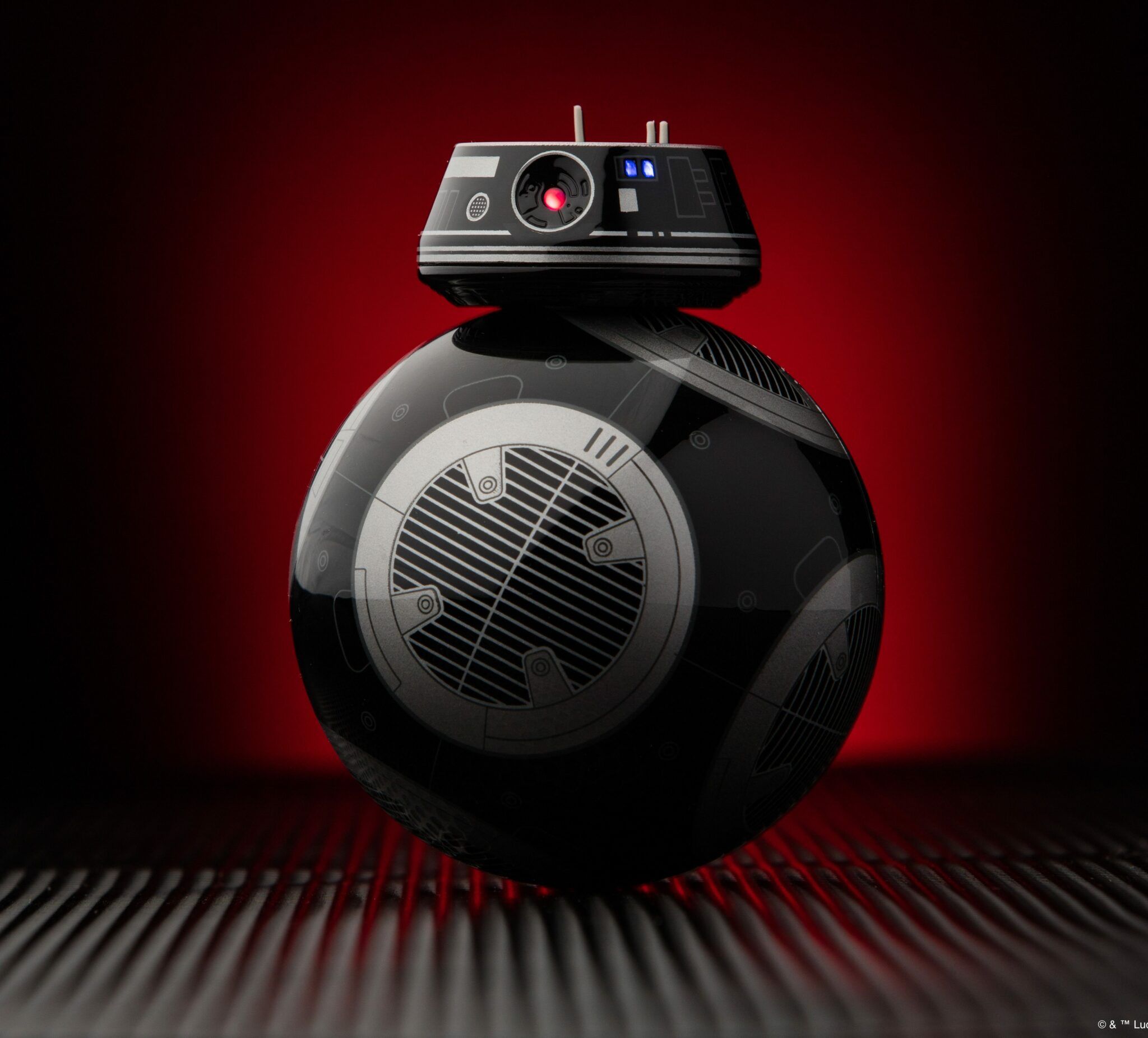 Sphero adds new Star Wars droids, including one from the upcoming