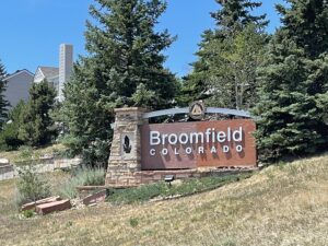 Broomfield welcome sign