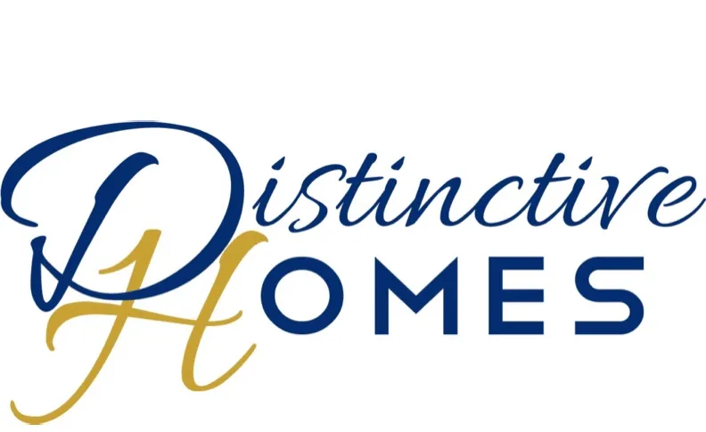 Distinctive Homes logo