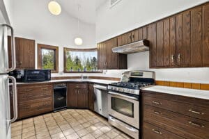 5089 Flagstaff Road 25