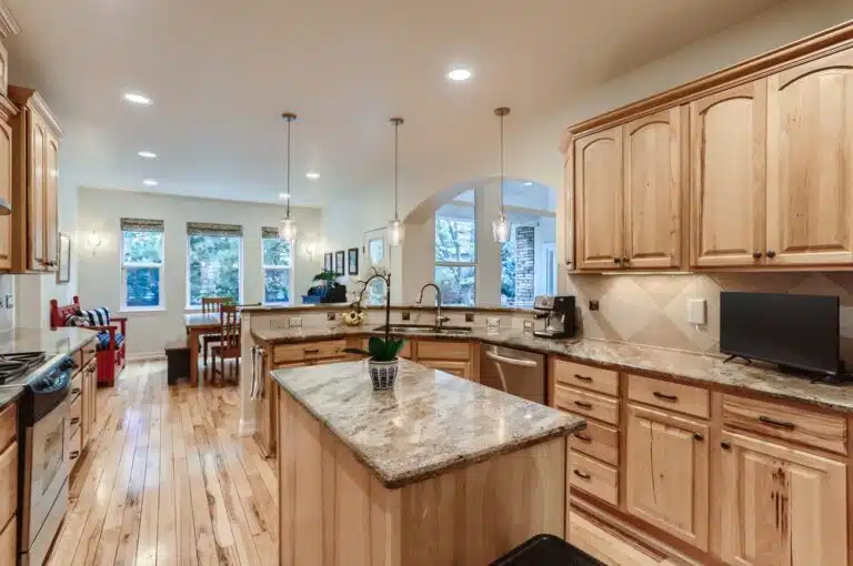 2123 Emerald Drive Longmont CO – Web Quality – 007 – 11 Kitchen