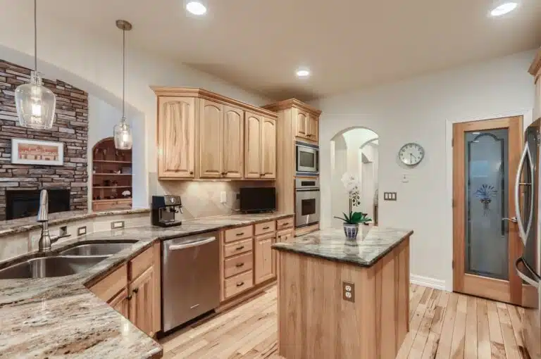 2123 Emerald Drive Longmont CO – Web Quality – 008 – 12 Kitchen