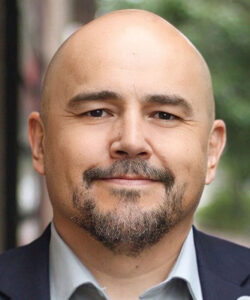 Angel Flores