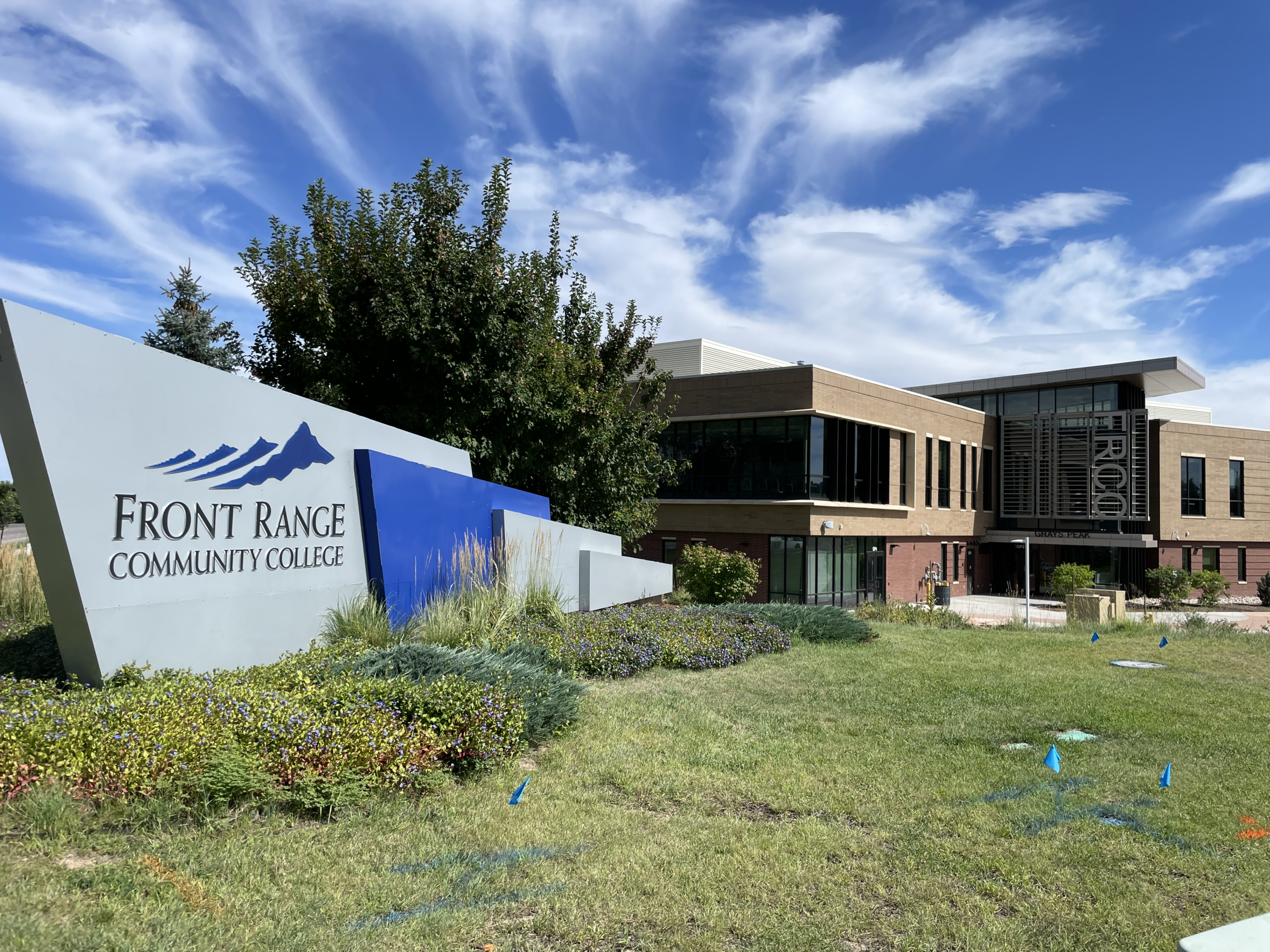 Front Range Community College, Fort Collins entry sign