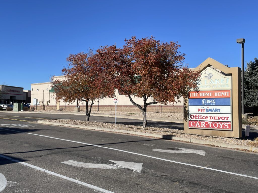 Large portion of Greeley’s Elk Lakes Shopping Center sells for .6M – BizWest