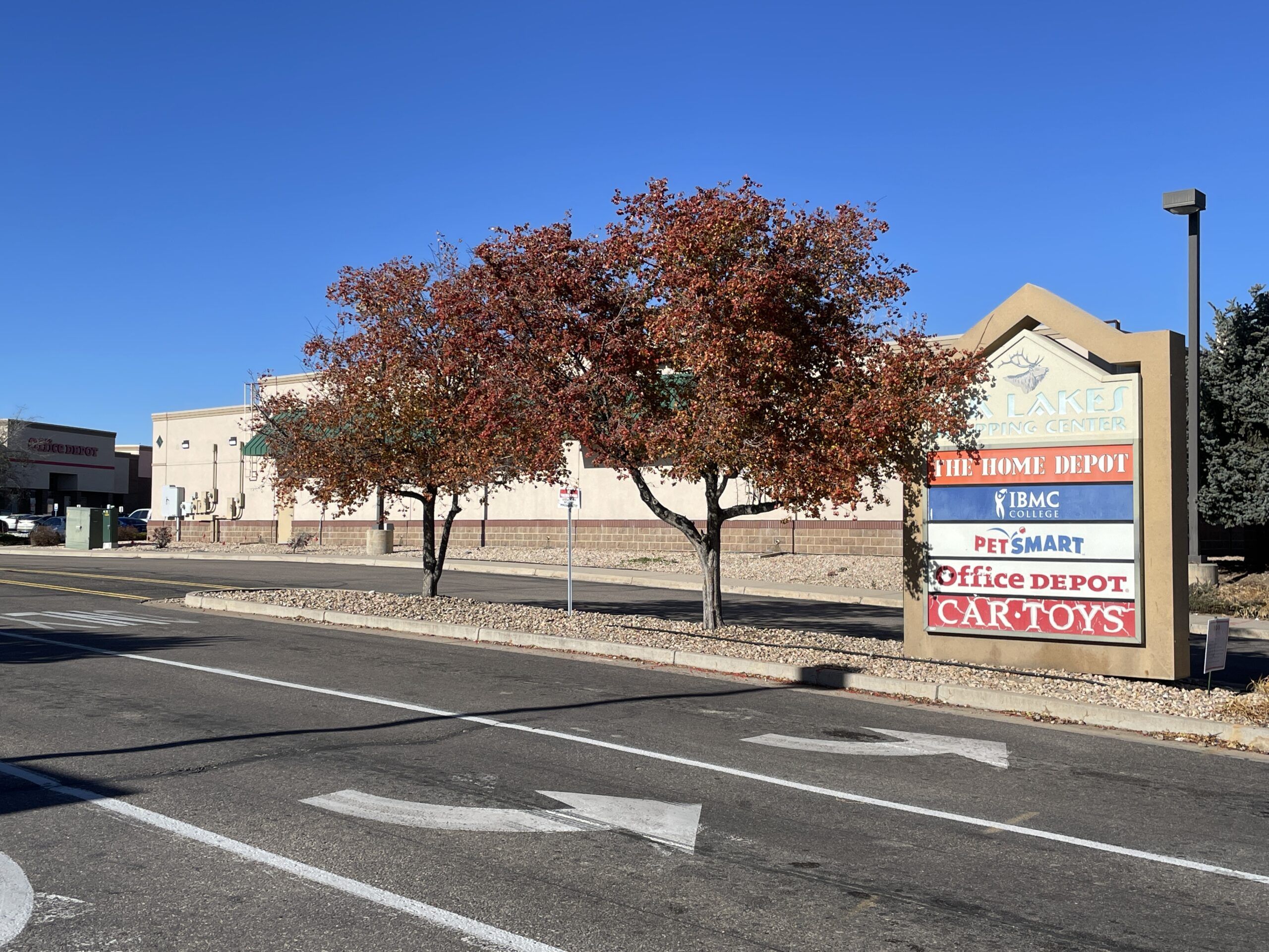 Large portion of Greeley’s Elk Lakes Shopping Center sells for $14.6M