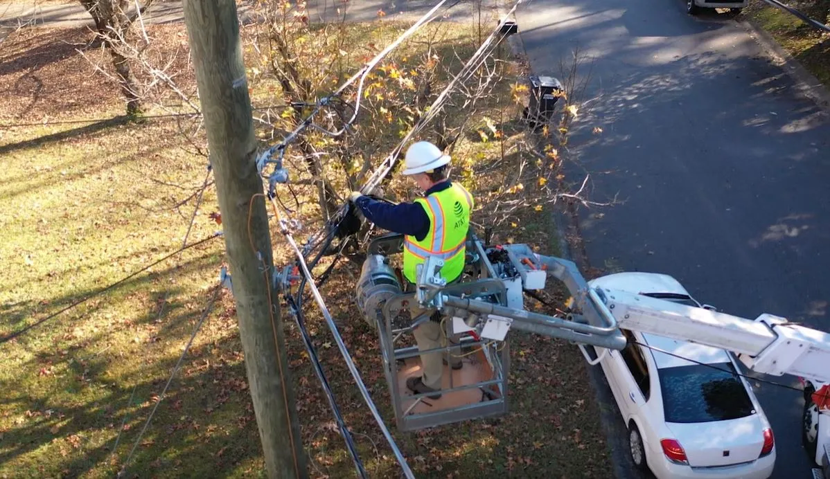AT&T to buy Lumen’s Quantum Fiber for $5.75B
